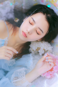 漂亮的保姆