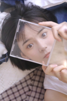 明星专题：朴素贤